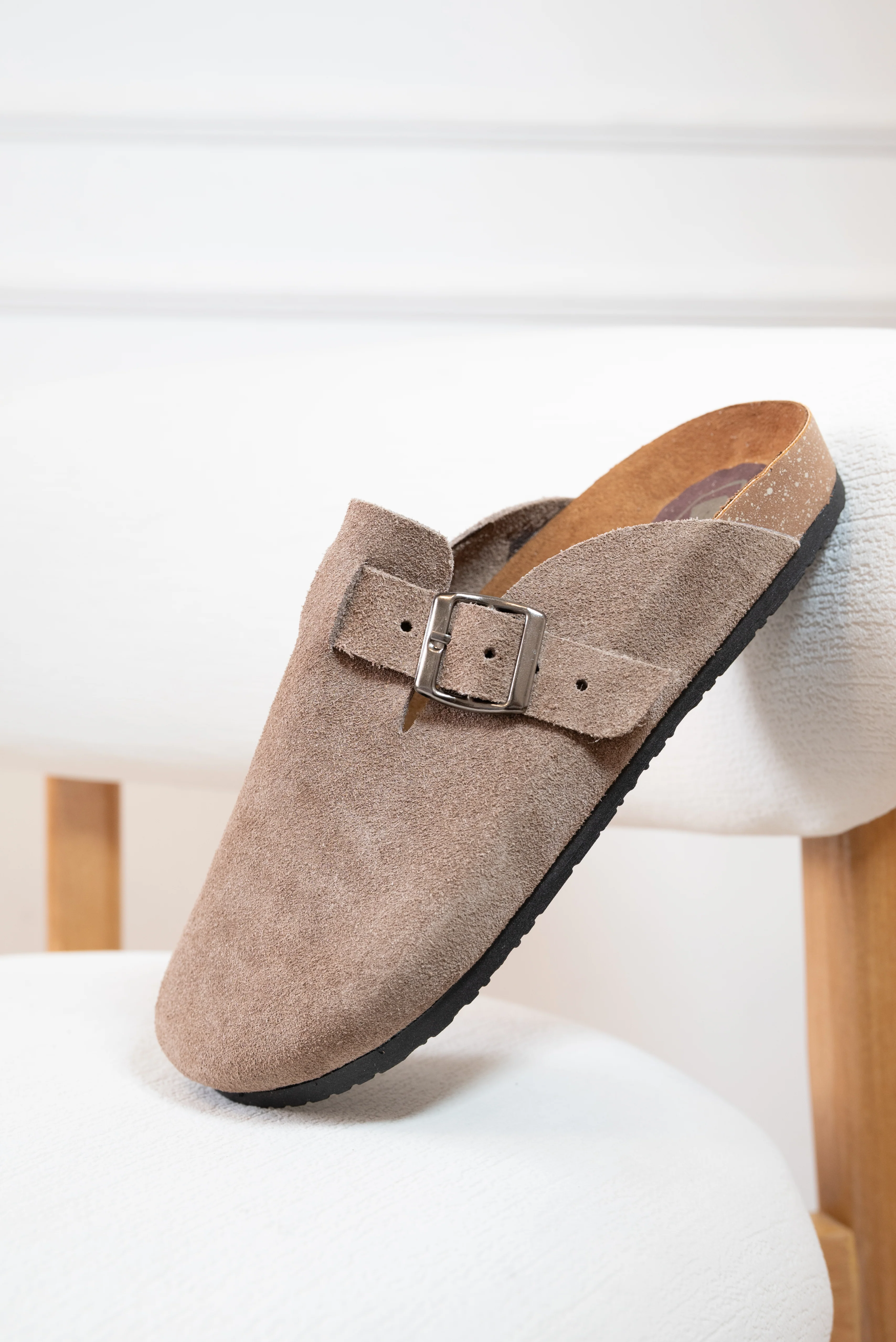 SANDALIAS EN CUERO